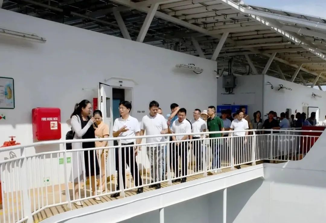 揭牌!“人大代表海上会客厅”在闽投1号·福鱼荟设立 揭牌!“人大代表海上会客厅”在闽投1号·福鱼荟设立